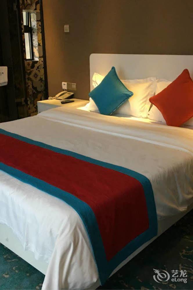 Yilan Hotel Shenzhen Investment Management Co. Ltd エクステリア 写真