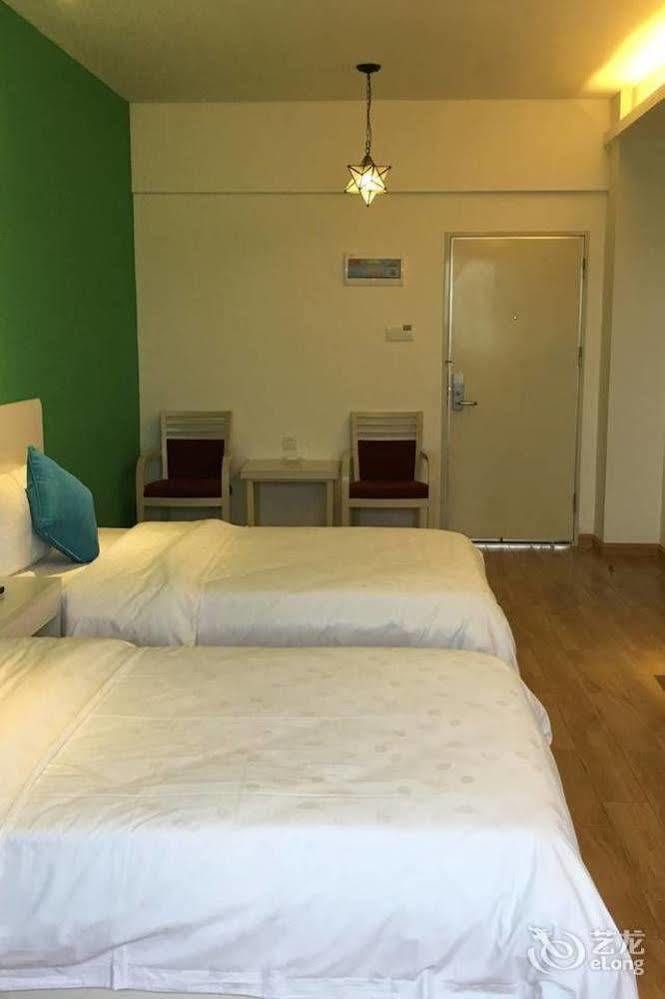 Yilan Hotel Shenzhen Investment Management Co. Ltd エクステリア 写真