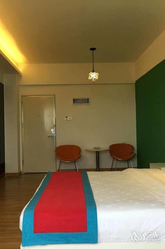 Yilan Hotel Shenzhen Investment Management Co. Ltd エクステリア 写真